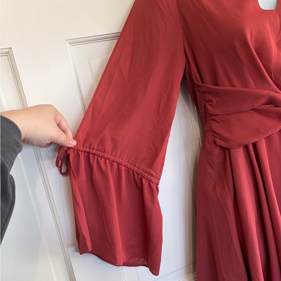 Mustard Seed Rust Red Long-Sleeve Twist-Front Dress - Picture 2 of 7
